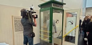 Wystawa „Być jak Jacek Kuroń" w Parlamencie Europejskim w Strasburgu (fot. Radio Gdańsk/Mateusz Czerwiński)