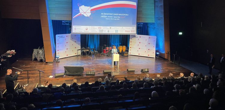 Światowy Zjazd Nauczycieli w Gdańsku (fot. Radio Gdańsk/Tymon Nieśmiałek)