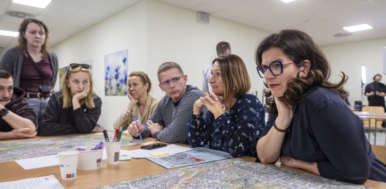 Prezydent miasta Aleksandra Dulkiewicz podczas pierwszych konsultacji społecznych w sprawie rozwoju południowych dzielnic Gdańska (fot. UM Gdańsk/gdansk.pl/P. Wittman)