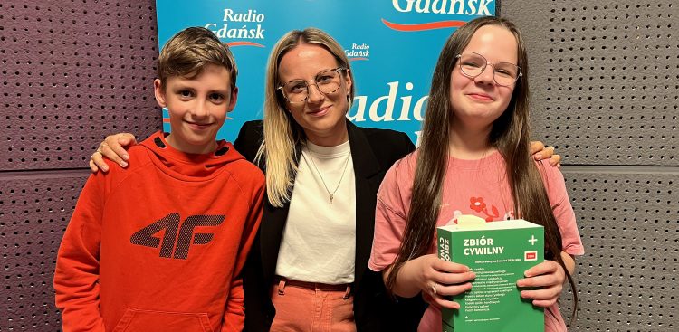 Prowadzący audycję Mela i Jeremi oraz radczyni prawna Aleksandra Kieszek