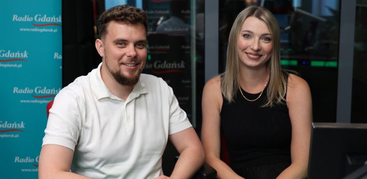 Dr inż. Patryk Błaszczak, dr inż. Aleksandra Mirowska w studiu Radia Gdańsk