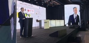 Arkadiusz Marchewka przemawiający podczas kongresu Polskie Porty 2030