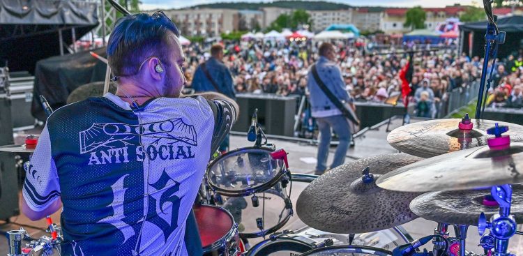 Zespół Kobranocka na scenie w czasie Dni Redy 2026 (fot. Radio Gdańsk / Grzegorz Armatowski)