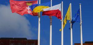 Nz. Flaga ukraińska w Europejskim Centrum Solidarności