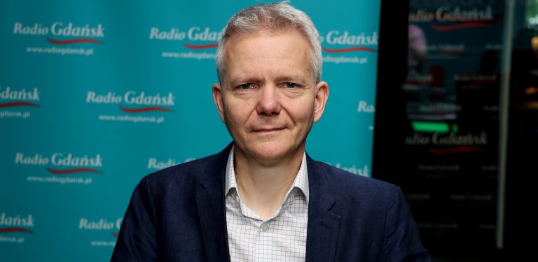 Janusz Marszalec w studiu Radia Gdańsk