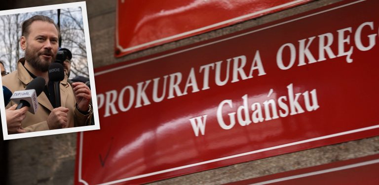 Kolaż zdjęć: na fotografii po lewej Krzysztof Stanowski, w tle tabliczka z napisem "Prokuratura Okręgowa w Gdańsku"