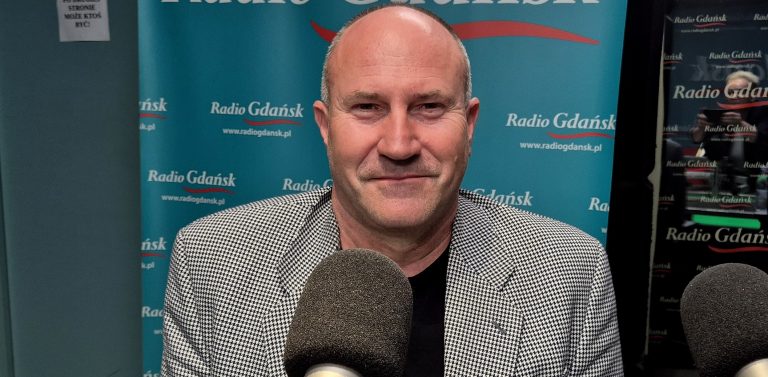Dr n. med. Roman Grzybowski w studiu Radia Gdańsk