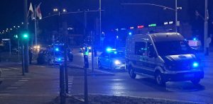 W nocnej akcji przeciwko nielegalnym zlotom motoryzacyjnym uczestniczyło ponad 200 policjantów