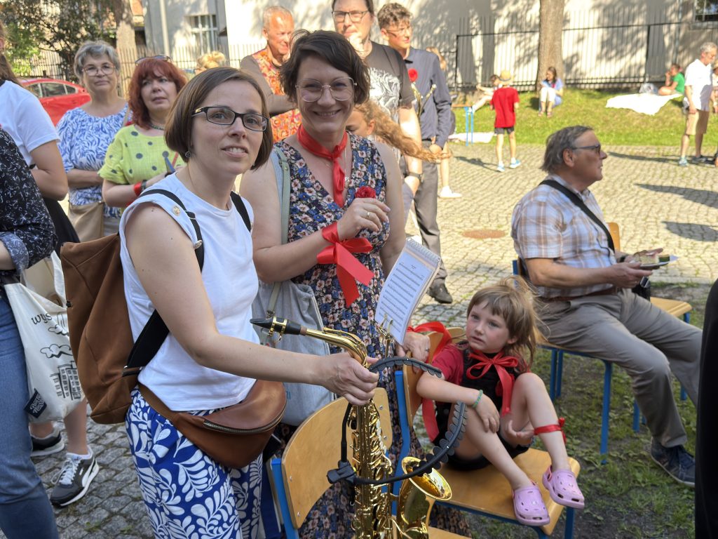 Uczestnicy pikniku muzycznego Zespołu Szkół Muzycznych w Gdańsku Wrzeszczu