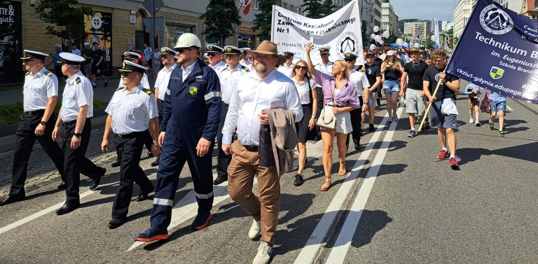 Dzień Stoczniowca i Dzień Marynarki Wojennej w Gdyni. Na zdjęciu między innymi Tadeusz Szemiot i Marcin Ryngwelski