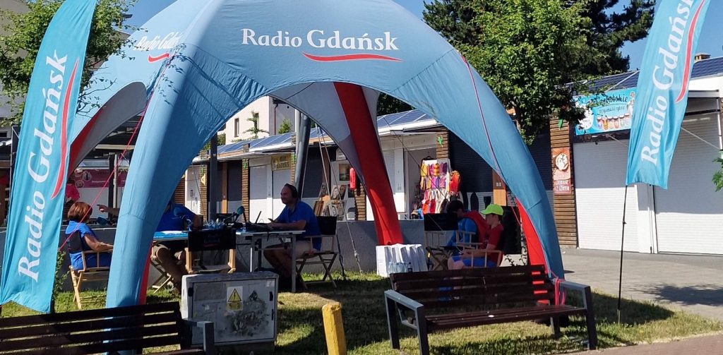 Mobilne studio Radia Gdańsk we Władysławowie