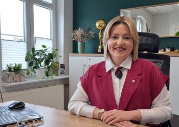 Na zdjęciu widać Burmistrz Debrzna Martę Urbańską