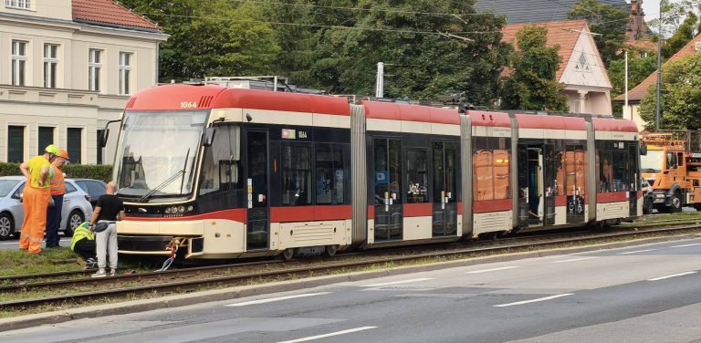 Wykolejony tramwaj w Gdańsku