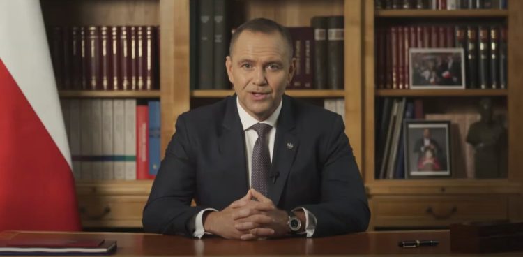 Prezydent Karol Nawrocki poinformował o swojej decyzji w oświadczeniu opublikowanym na Facebooku