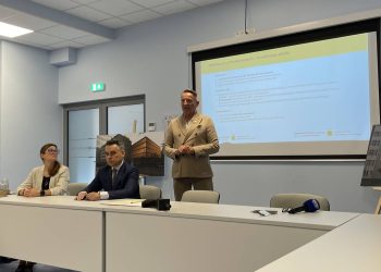 Na zdjęciu widoczny jest wicemarszałek Leszek Bonna