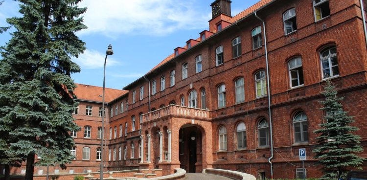 Szpital Miejski w Elblągu, lokalizacja przy ul. Żeromskiego 22