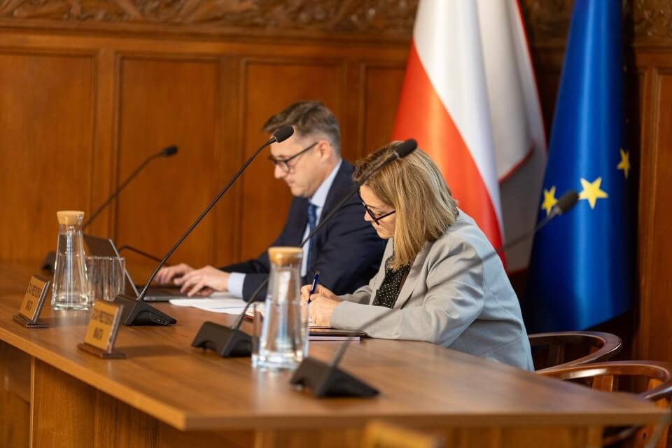 Na sesję przyszło 10 radnych
