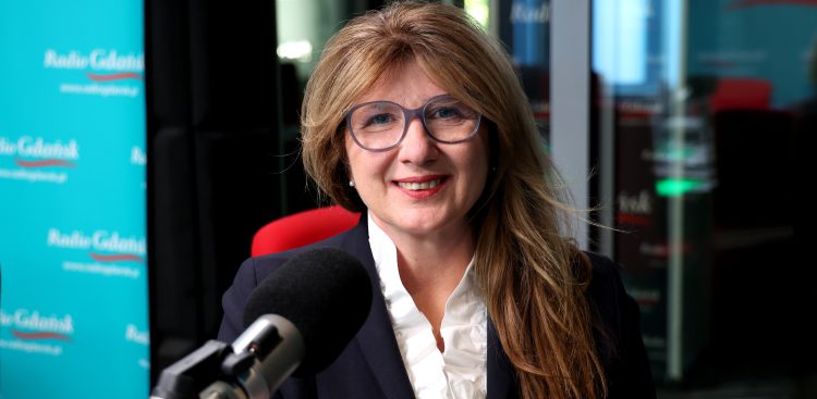 dr n. med. Monika Stołyhwo-Gofron