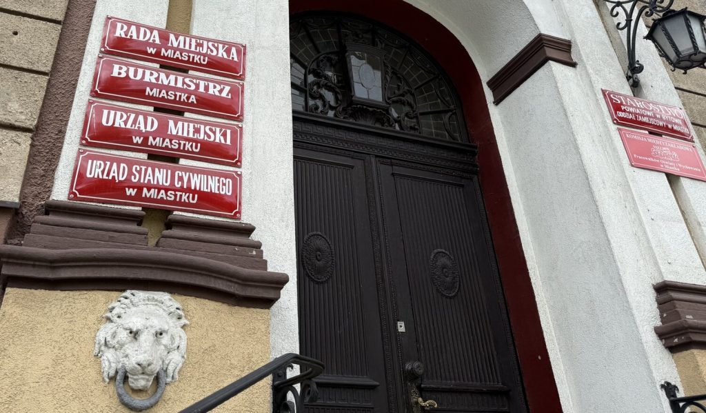 Decyzję podjęto podczas nadzwyczajnej sesji rady Miastka 