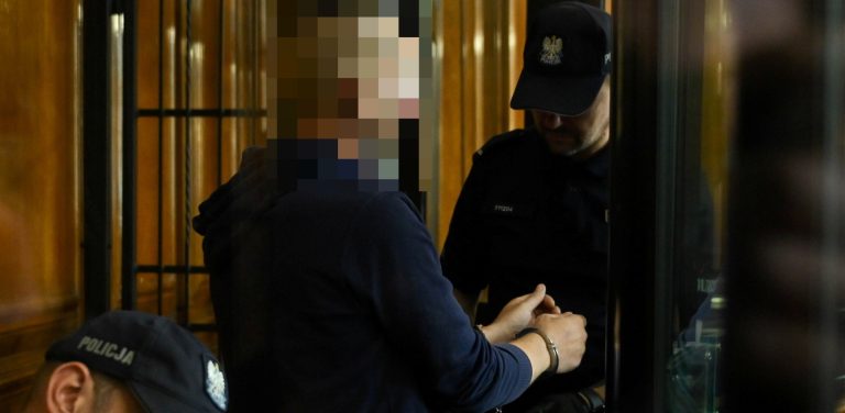 "Nazar" odpowiada m.in. za nawoływanie do nienawiści na tle narodowościowym, zniszczenie flagi obcego państwa oraz inne czyny kryminalne.