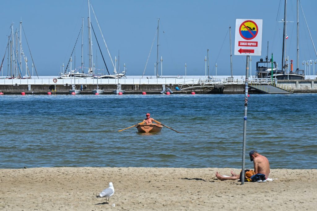 Zakaz kąpieli