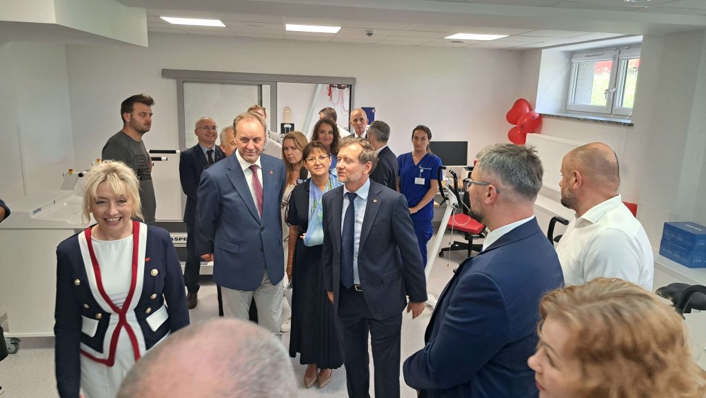 Kardiologia została wyposażona w nowoczesny angiograf i specjalistyczną aparaturę