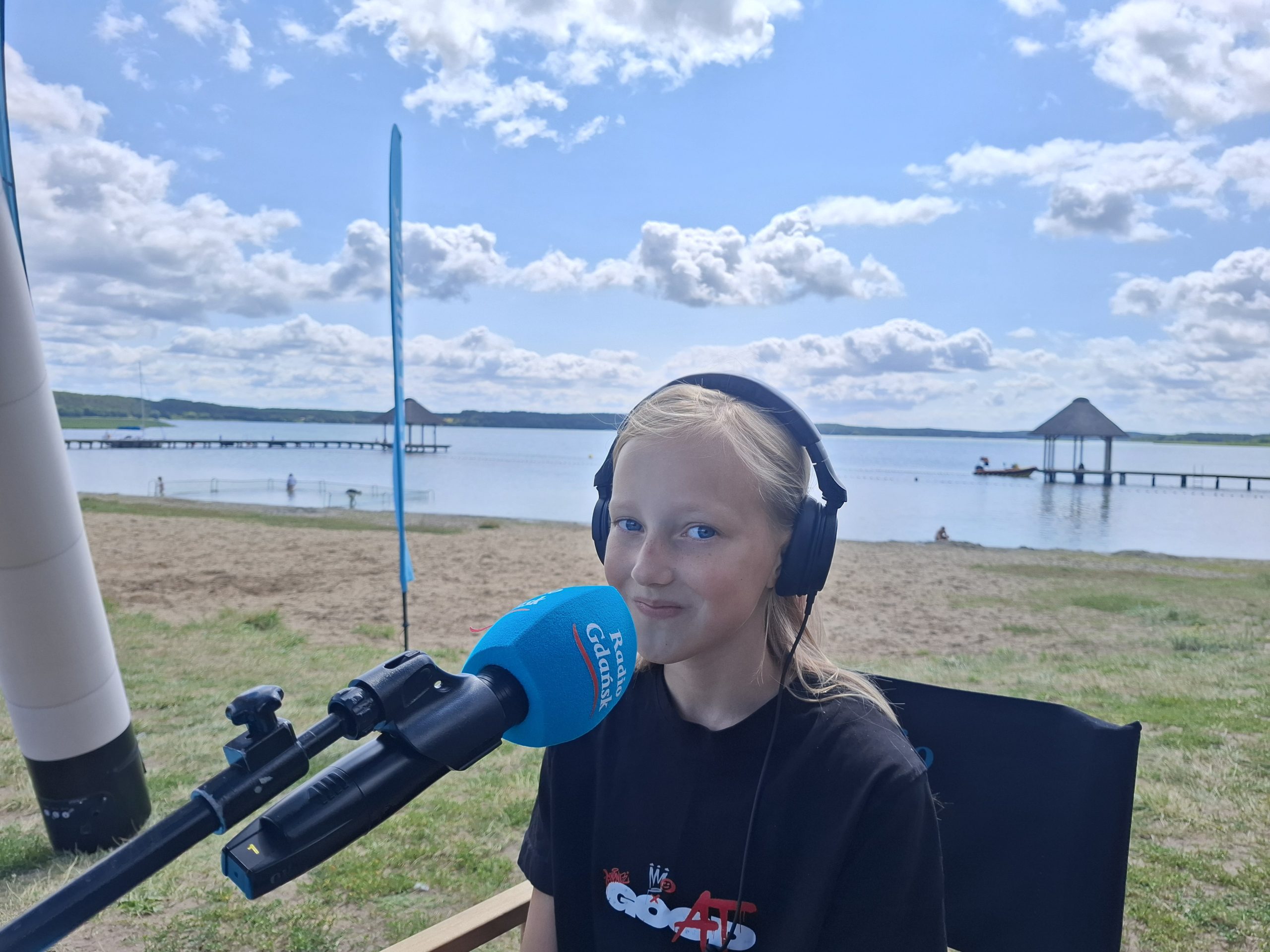 turystka Natalia na plaży w Swornegaciach