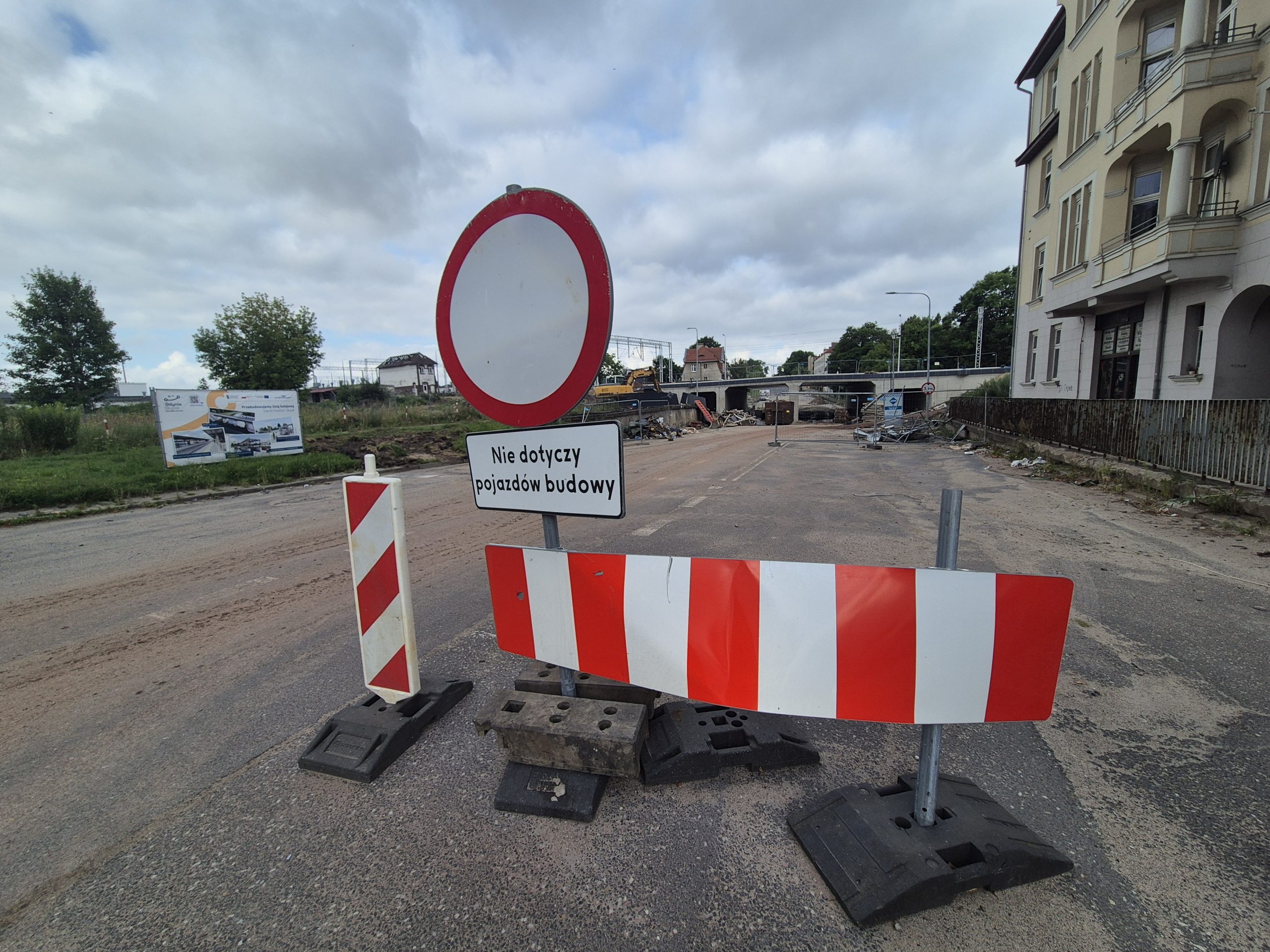 Wiadukt kolejowy na Szczecińskiej w Słupsku (fot. Radio Gdańsk/Przemysław Woś)