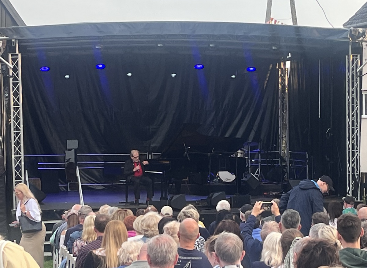 Scena festiwalu Swołowo Jazz w Kratę