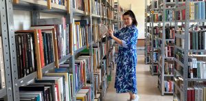 Żaneta Iglińska, kierownik Biblioteki Składowej w Gdańsku (fot. Radio Gdańsk/Anna Kobryń)