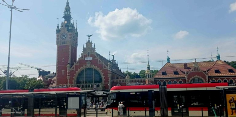 Tematem audycji "Najlepsze, bo pomorskie" jest Dworzec PKP Gdańsk Główny (fot. Radio Gdańsk/Mateusz Czerwiński)