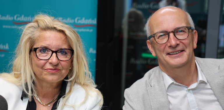 Na zdjęciu Małgorzata Tobiszewska, prezeska MBA Polska i Piotr Urbańczyk, członek Rady Nadzorczej Impel