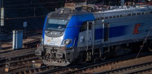 Ponad godzinne opóźnienie mają pociągi jadące z Gdyni w kierunku Gdańska. Jak poinformowały nas PKP Polskie Linie Kolejowe, utrudnienia rozpoczęły się około 6:20, kiedy jeden ze składów Intercity, podczas jazdy manewrowej, uszkodził rozjazd na dworcu Gdynia Główna.