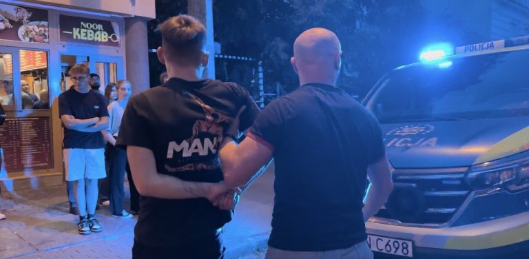 Pijany 17-letni kierowca BMW został zatrzymany przez policjanta po służbie