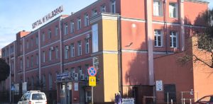 Budynek Powiatowego Centrum Zdrowia Sp. z o.o. Szpital im. dr Jadwigi Obodzińskiej-Król