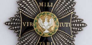 Order Virtuti Militari (fot. Wikipedia Commons)