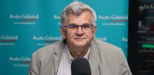 Otolaryngolog mówił w audycji między innymi o tym, co robić, gdy dokucza nam zatkane ucho