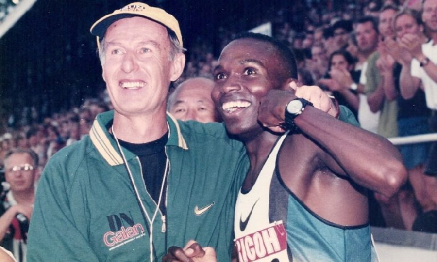 Trener Sławomir Nowak i rekordzista świata w biegu na 800 metrów Wilson Kipketer