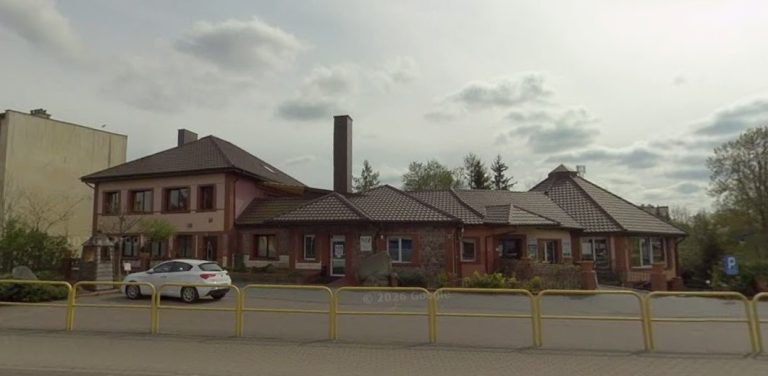 Przychodnia przy ulicy Długiej 13 w Miastku