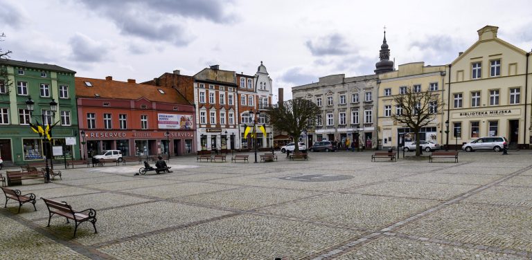 Na zdjęciu stary rynek w Kościerzynie.