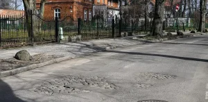 Przebudowa ulic Emilii Plater i Na Wydmach jest kolejną inwestycją, której celem jest tworzenie bezpiecznej, uporządkowanej i przyjaznej przestrzeni miejskiej
