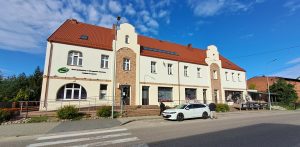 Siedziba dawnego banku w miejscowości Lipusz