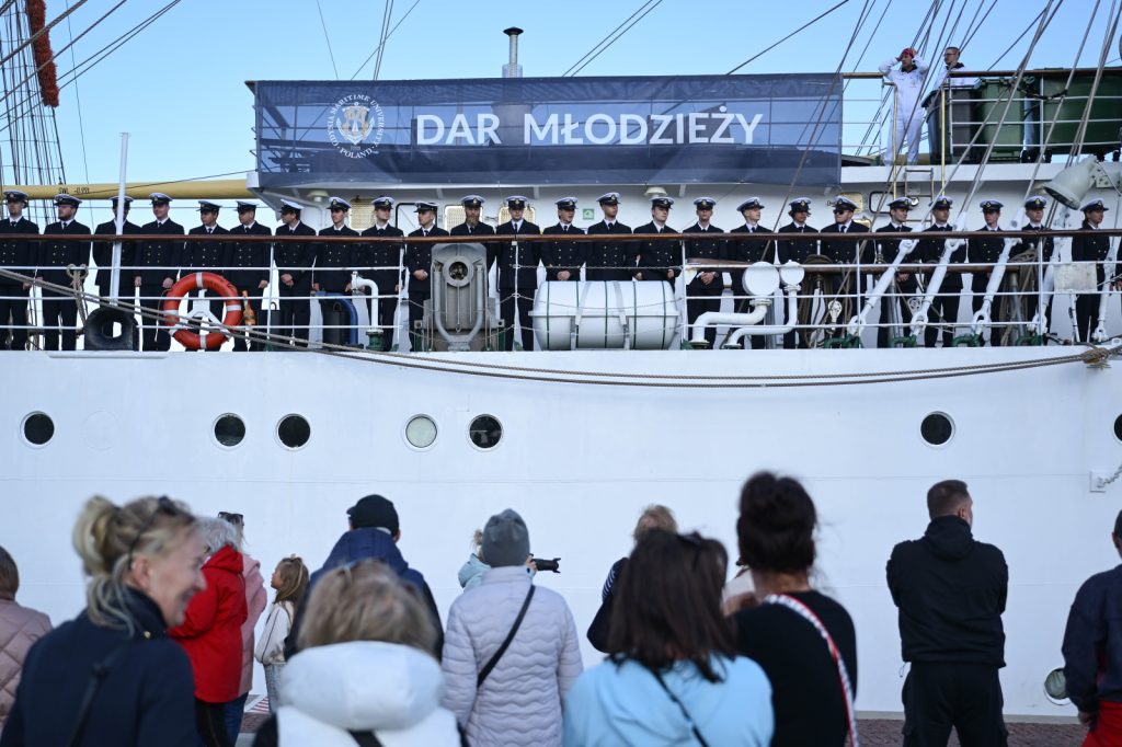 W środę Dar Młodzieży wrócił do Gdyni po kilkumiesięcznym rejsie przez Atlantyk