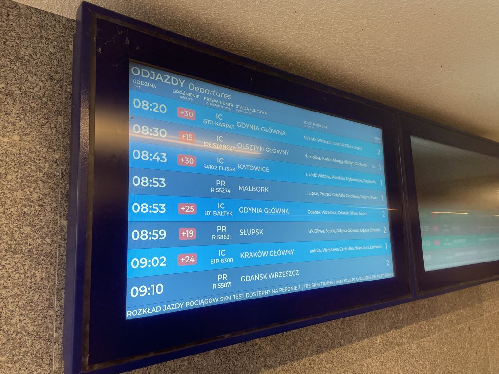 Opóźnienia pociągów sięgają kilkudziesięciu minut