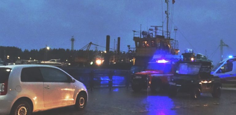 Przez brak dostępnej karetki z ratunkiem jako pierwsi przybyli ratownicy SAR oraz straży pożarnej