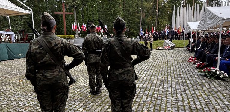 Uroczystości w Lesie Szpęgawskim