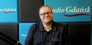 Adam Lubański w studiu Radia Gdańsk