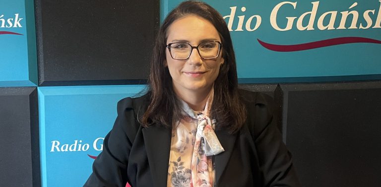 Urząd Morski w Słupsku odbudowuje zespół - poinformowała na naszej antenie dyrektorka placówki Na zdjęciu Joanna Sędzińska w Studiu Słupsk Radia Gdańsk